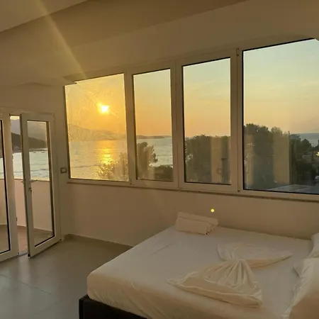 דירה Dashaj 304 *